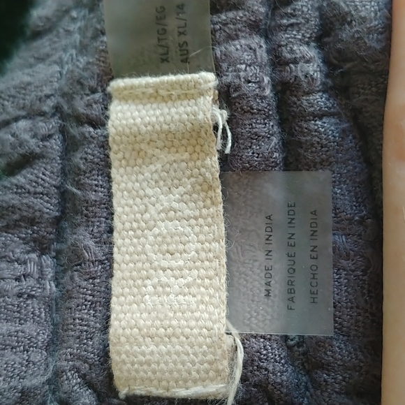 Brand: Roxy Size: XL Color: Grey - Picture 5 of 6